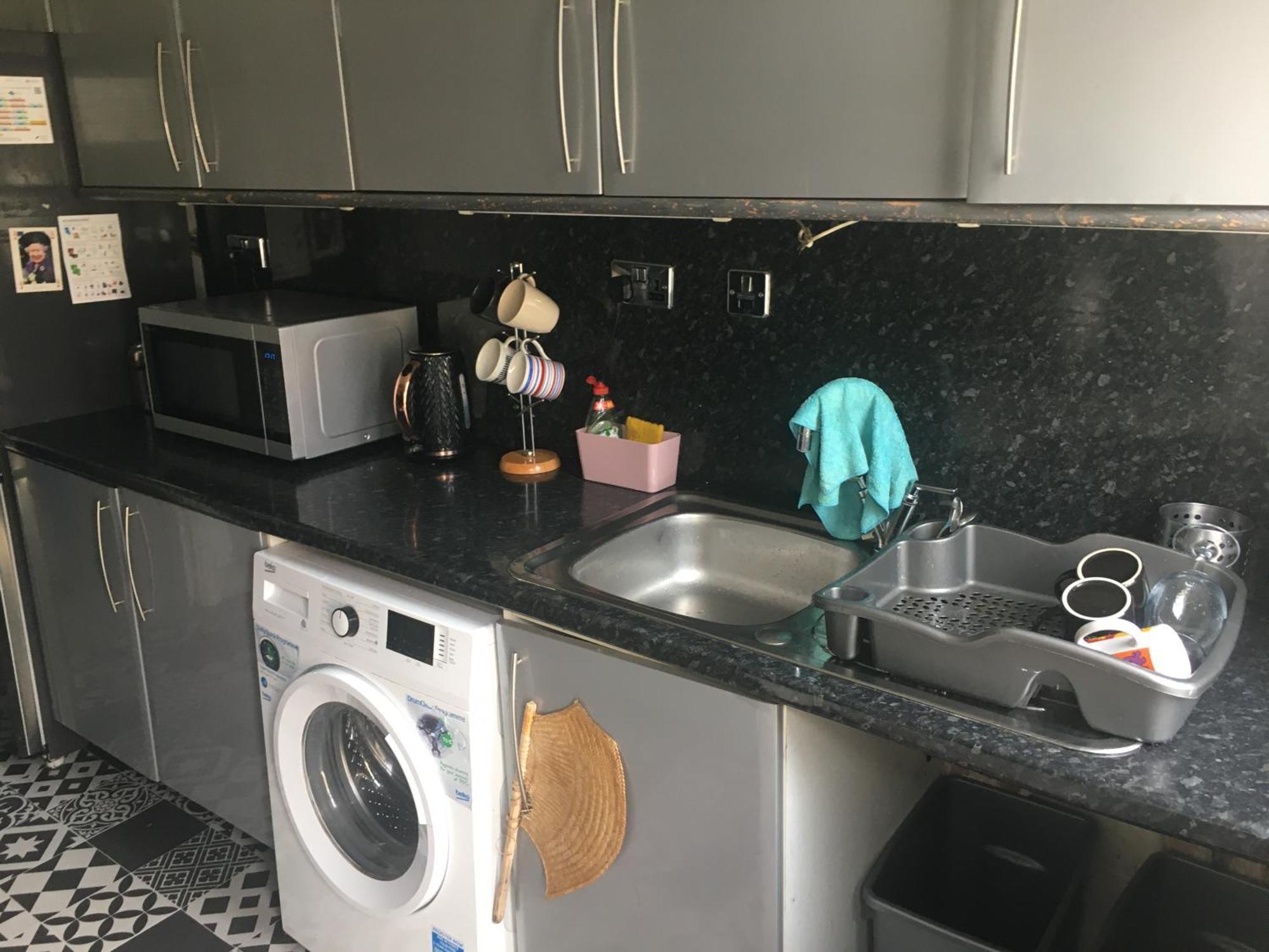 מנצ'סטר Single Room - Town & University Nearby, 24H Bus, Airport-Linked מראה חיצוני תמונה